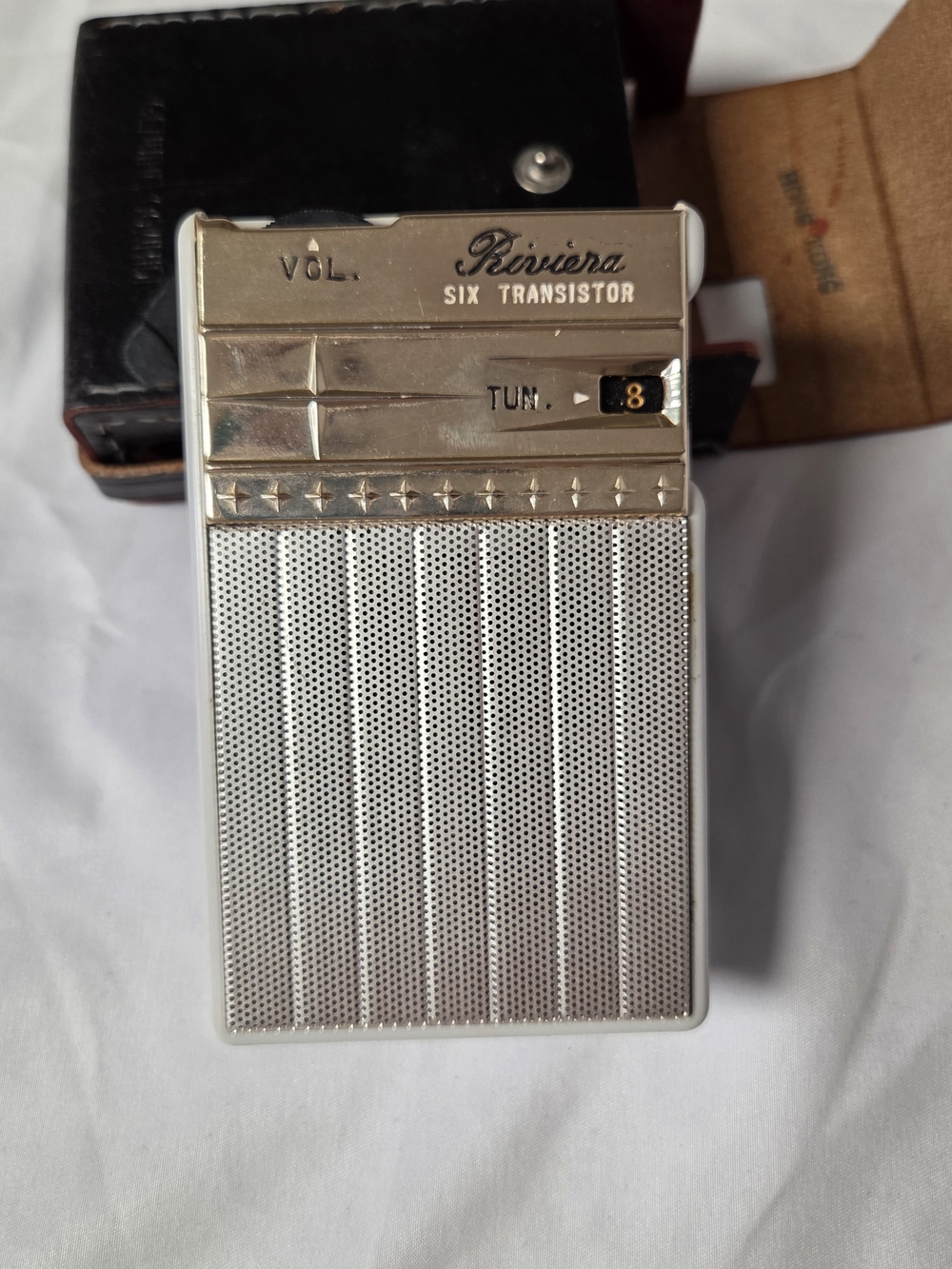 Vintage Riviera 6 Transistor Radio With Original Matching Case